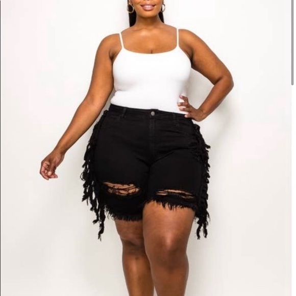 The M.A.P Sexy Black Denim Ripped Shorts Disstressed Frayed Raw Hem Women’s 2XL - Picture 1 of 10